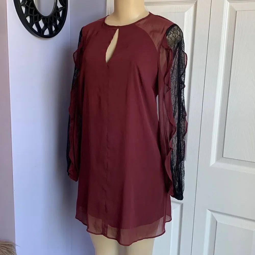 BCB Generation Lace Trim Sleeves Party Casual Special Occasion Dress xs